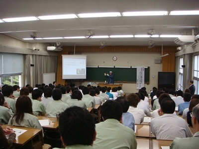 講義.日立様11.05月.400sJPG.jpg