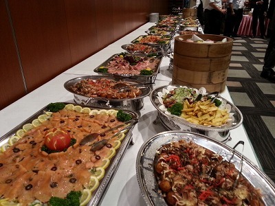 懇親会での料理20140614_171200.jpg