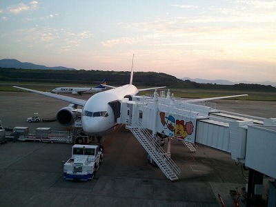 2012-09-27 18.03.38空港.jpg