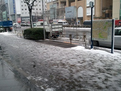 2012-02-29雪の青山.jpg
