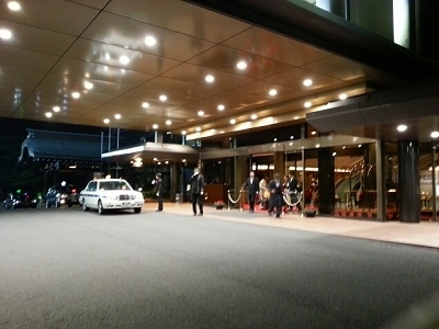 ・・・・明治記念館正面玄関20131206_213711.jpg